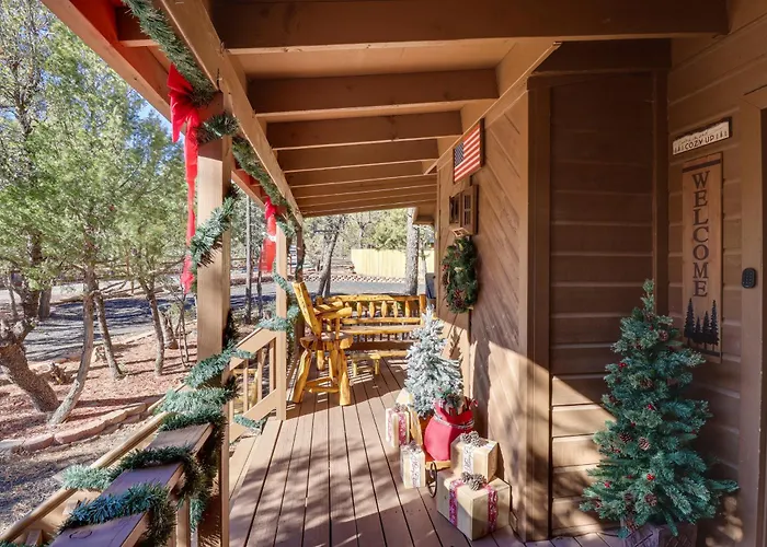 2 Mi To Show Lake: Scenic W/ Balcony Holiday home