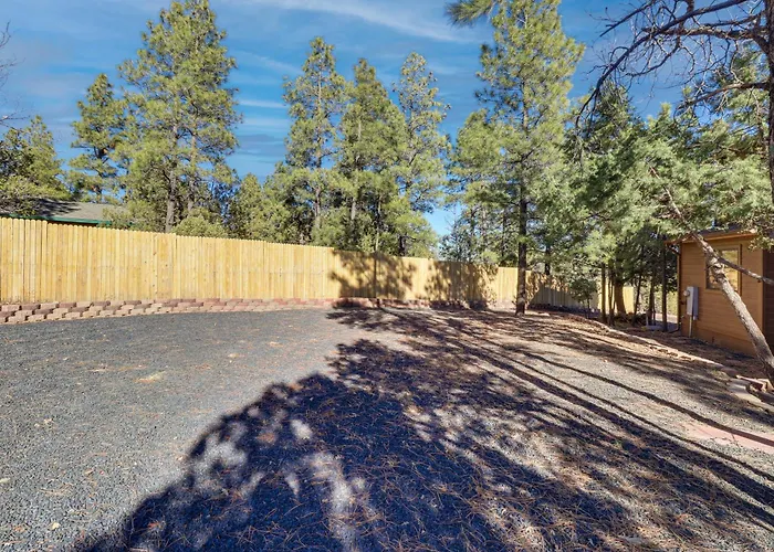 2 Mi To Show Lake: Scenic W/ Balcony Holiday home Show Low